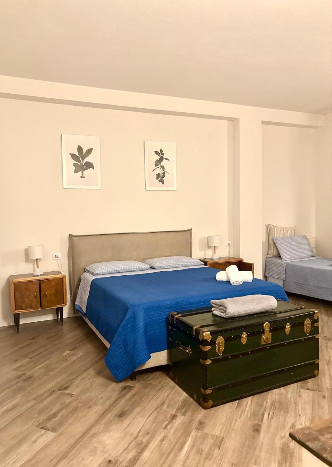Lu.Lu Suite And Rooms Пиаченца Екстериор снимка