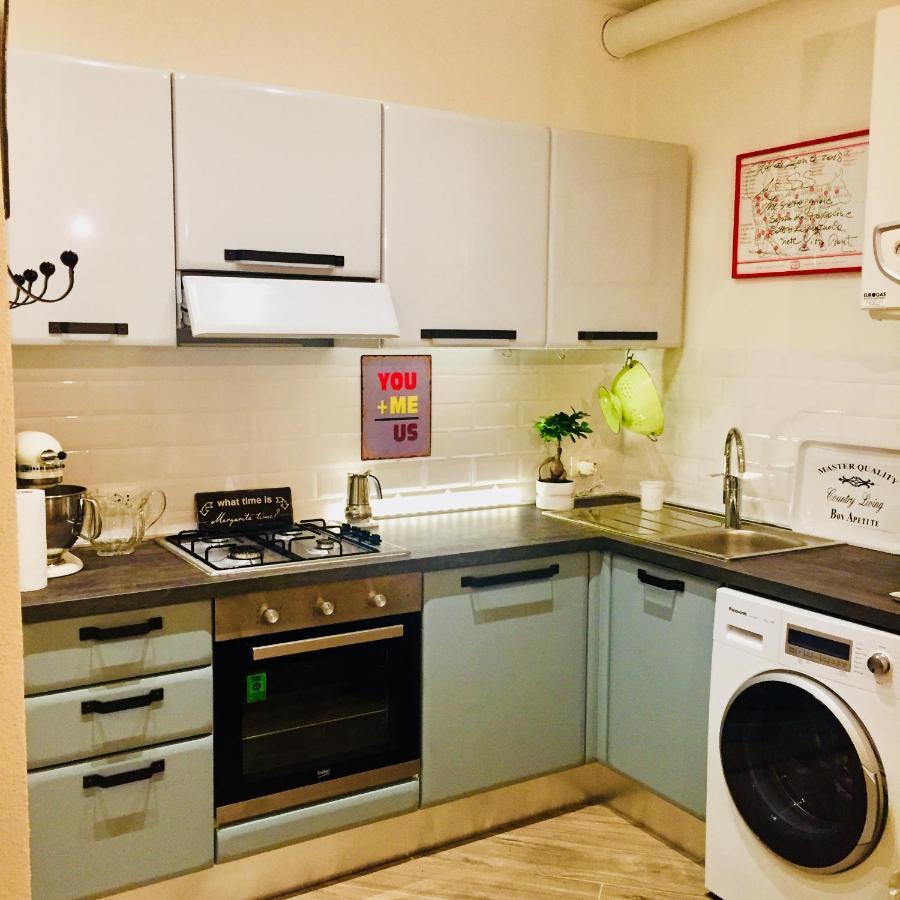 Lu.Lu Suite And Rooms Пиаченца Екстериор снимка