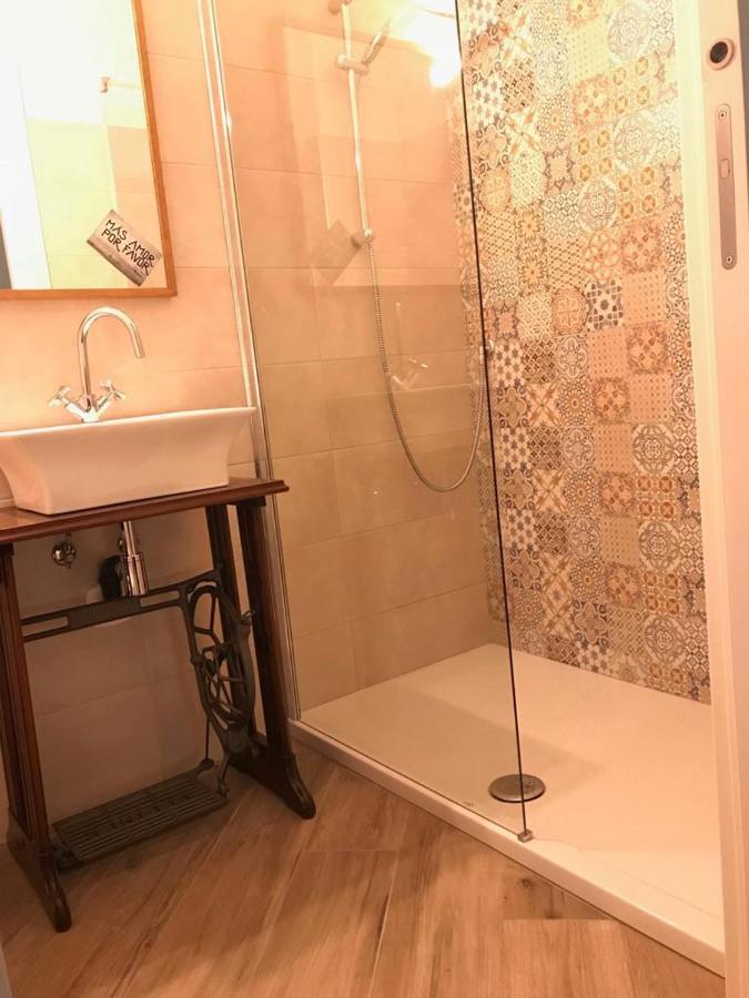Lu.Lu Suite And Rooms Пиаченца Екстериор снимка